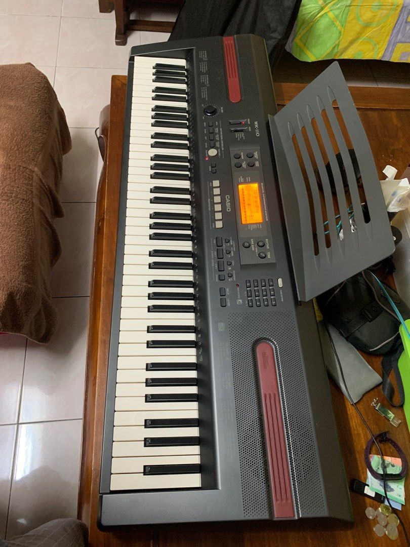 Casio WK 110 76 Key Portable MIDI Keyboard