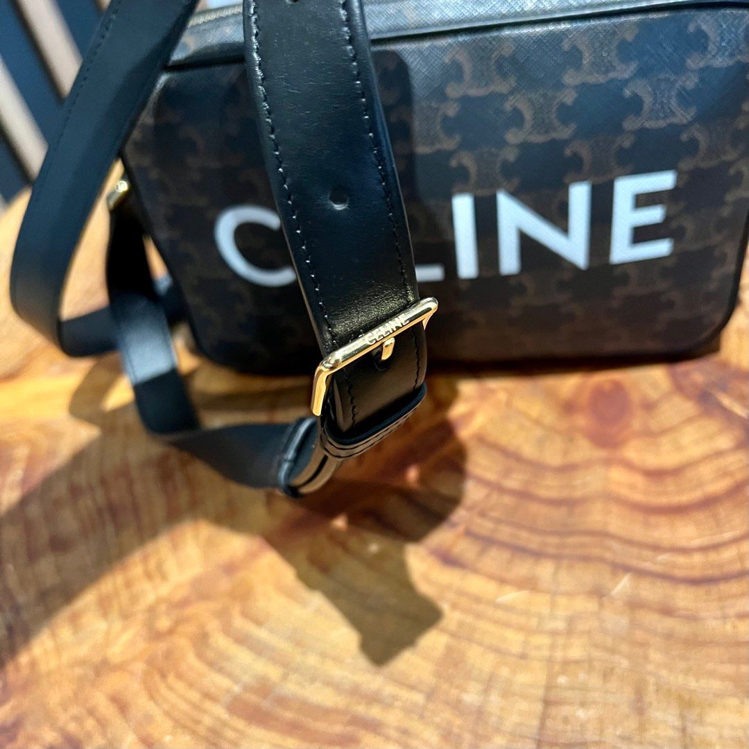 MEDIUM MESSENGER BAG IN TRIOMPHE CANVAS WITH CELINE PRINT - BLACK