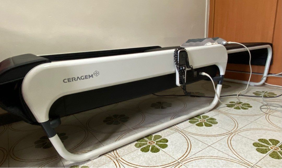 Ceragem massage bed Master V3, Health & Nutrition, Massage Devices on