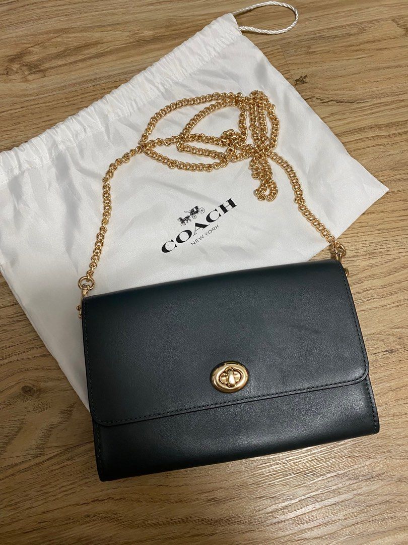 Coach Green Wallet on Chain, Luxury, Bags & Wallets on Carousell
