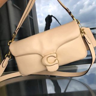 (Category: ) located in . Submitted by watchabagsph2.0 (Listing ID 1200303305, Image 1). Description: .