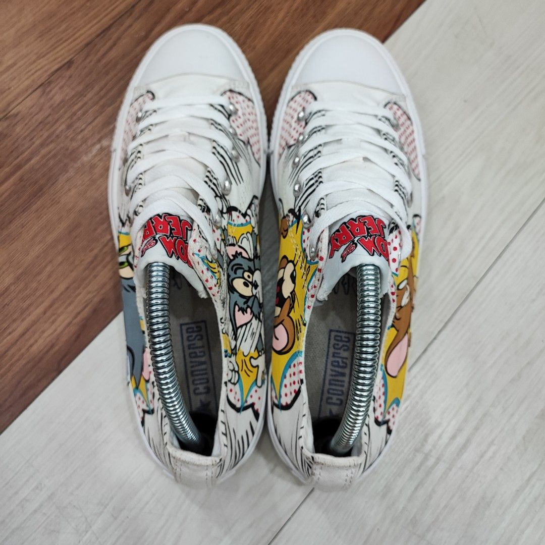 CONVERSE TOM N JERRY Men s Fashion Footwear Sneakers on Carousell