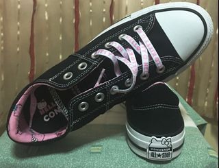 Converse x Hello Kitty  US 8.5