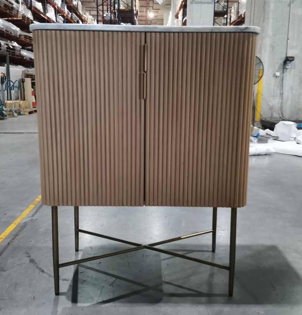 Fayette marble 2025 top bar cabinet