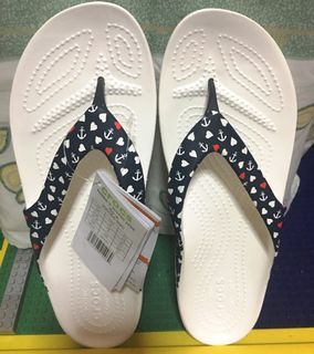 Crocs flip Kadee Anchor print US 8