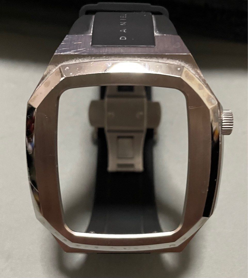 Daniel Wellington 44mm Watch case for Apple Watch Used Men s