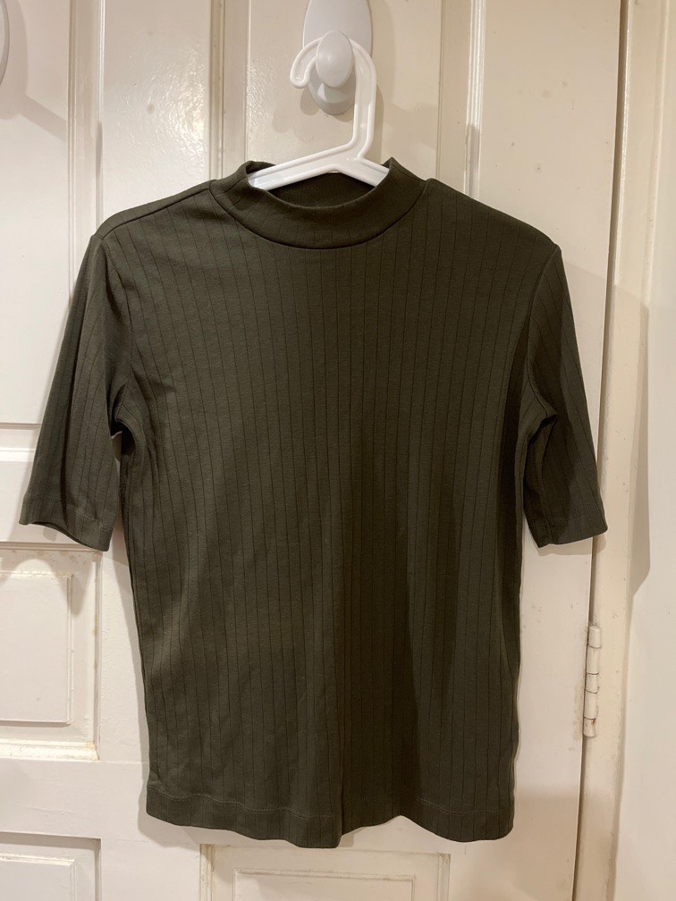 Tempest Turtle Neck Top - Green
