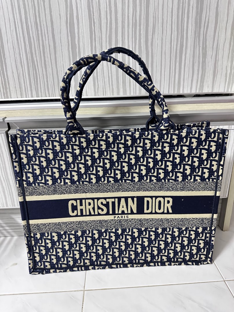 Christian Dior Medium Book Note Womens Fashion Bags  Wallets Tote  Bags on Carousell