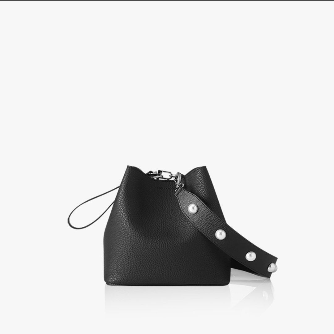 Kapoor hot sale pingo bag