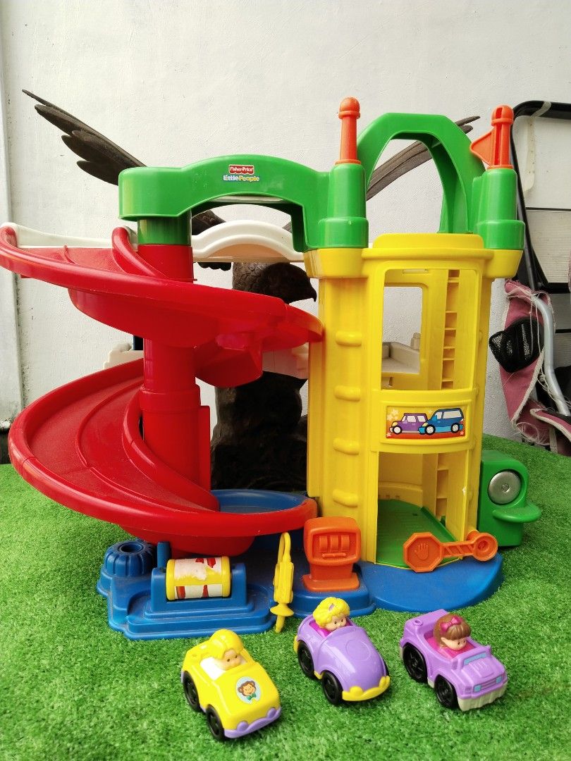 Little tikes discount parking garage