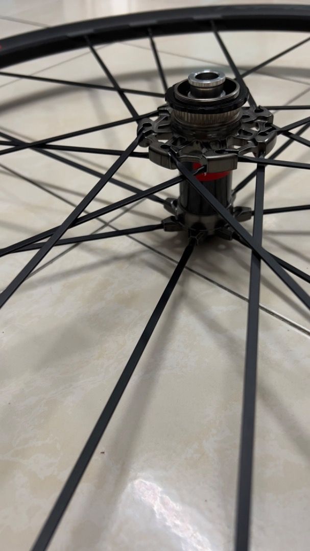 Fulcrum Racing Zero Disc DB,Ultra smooth ceramic bearing, Sports