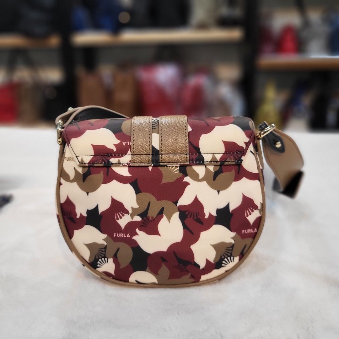 Furla discount mughetto price