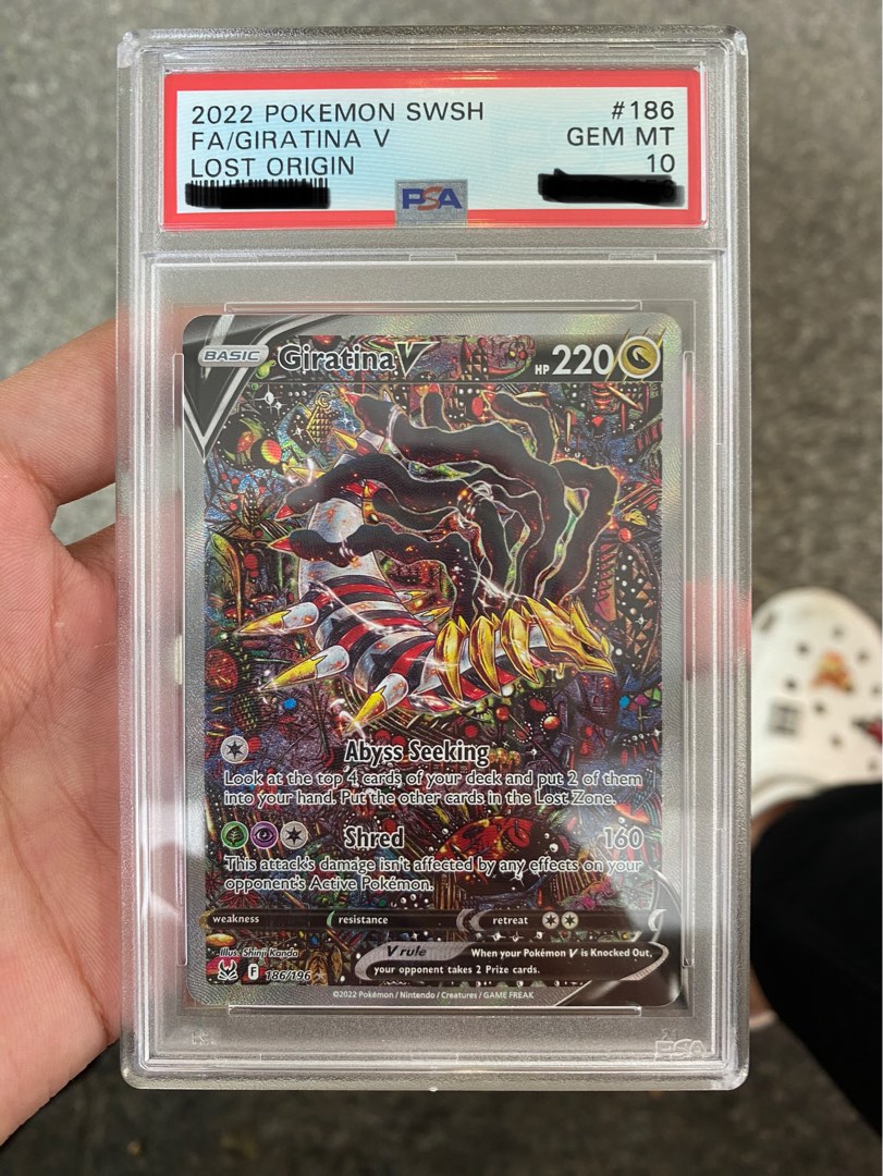 Pokémon 2022 Lost Origin Full Art Giratina V #130 Ultra Rare PSA