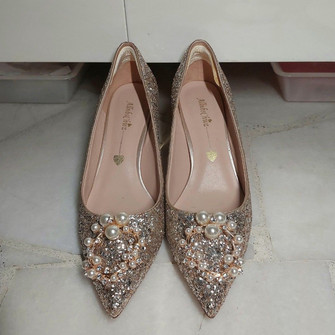 Gold 3 inch clearance heels