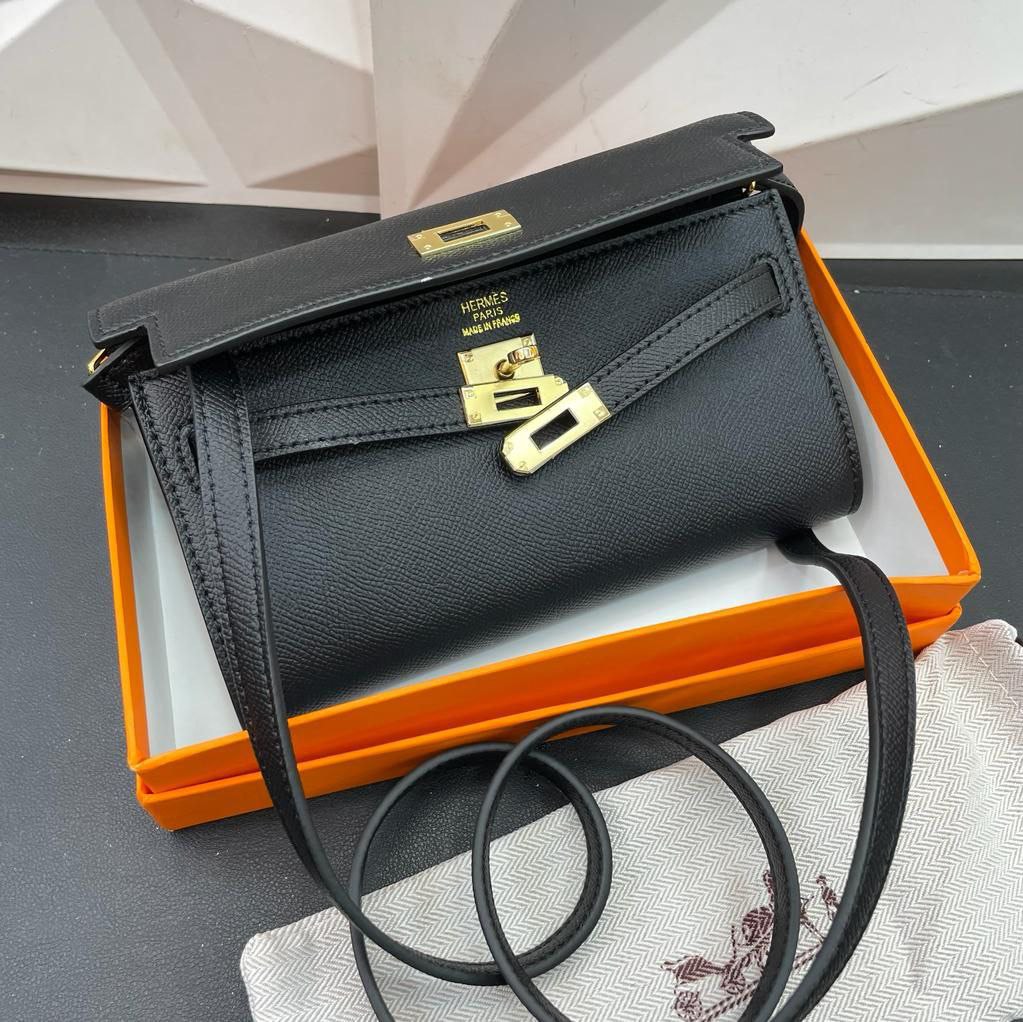 AUTHENTIC Hermes Kelly 35 Crocodile Black GHW Nego, Barang Mewah, Tas &  Dompet di Carousell