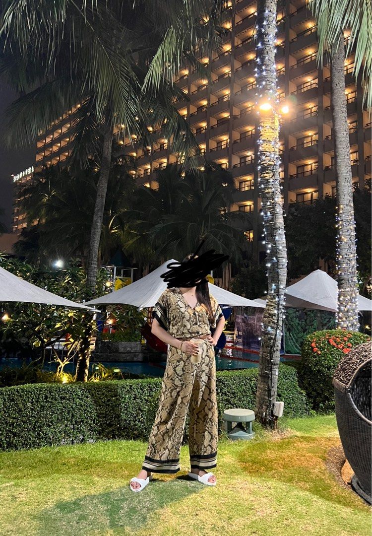 H&m snakeskin jumpsuit hot sale