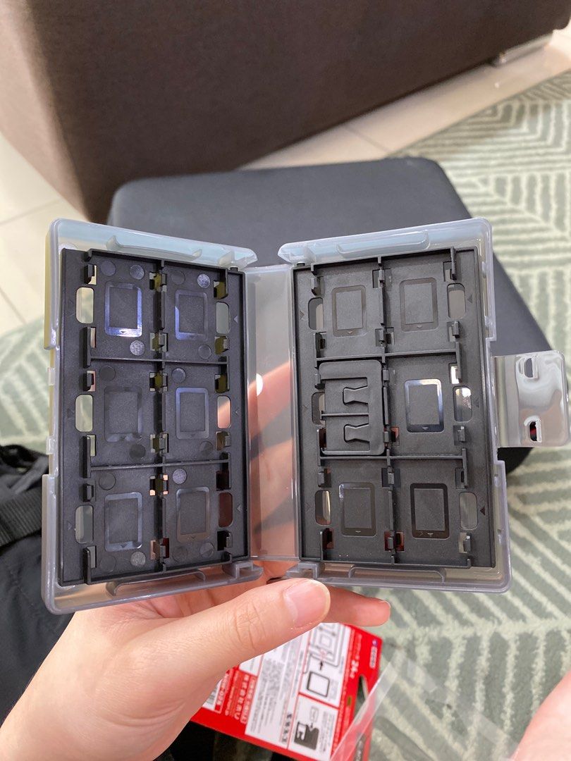Hori card discount case