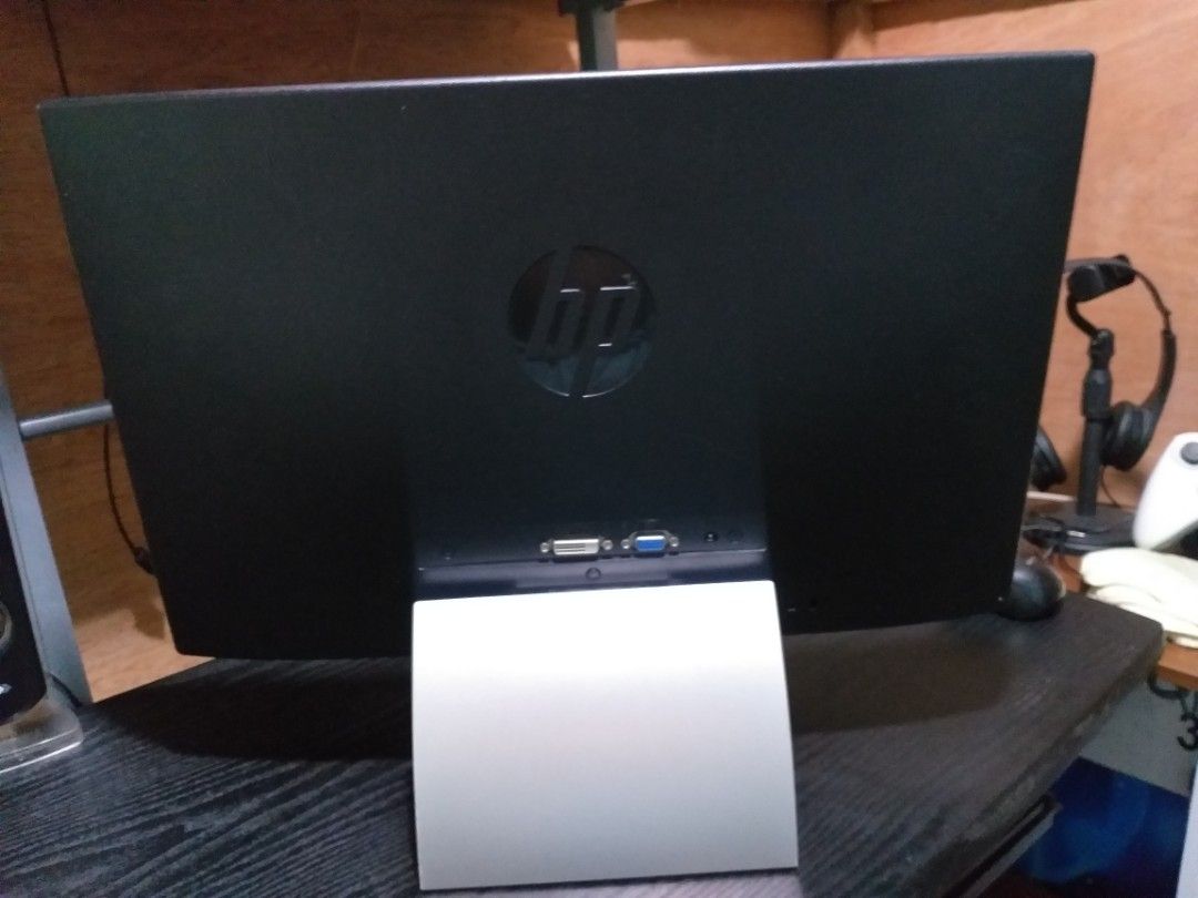 HP PAVILION 20Fi monitor, Computers & Tech, Parts & Accessories