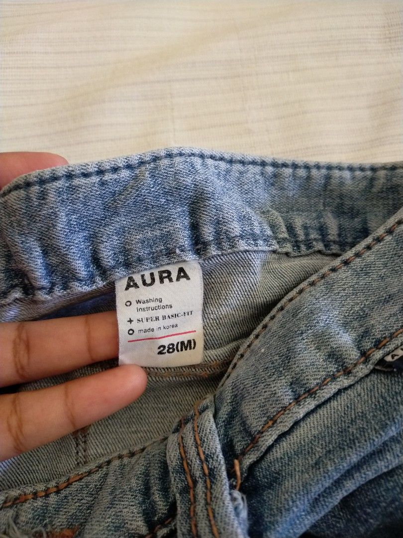 Aura jeans korea 2025