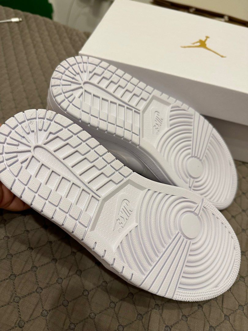 Jordan 1 Low Triple White 7.5W (Category: Sneakers) located in Marikina City. Submitted by totch (Listing ID 1200307046, Image 3). Description: Brand new bought from Nike App. RFS: Wrong size 7.5W.