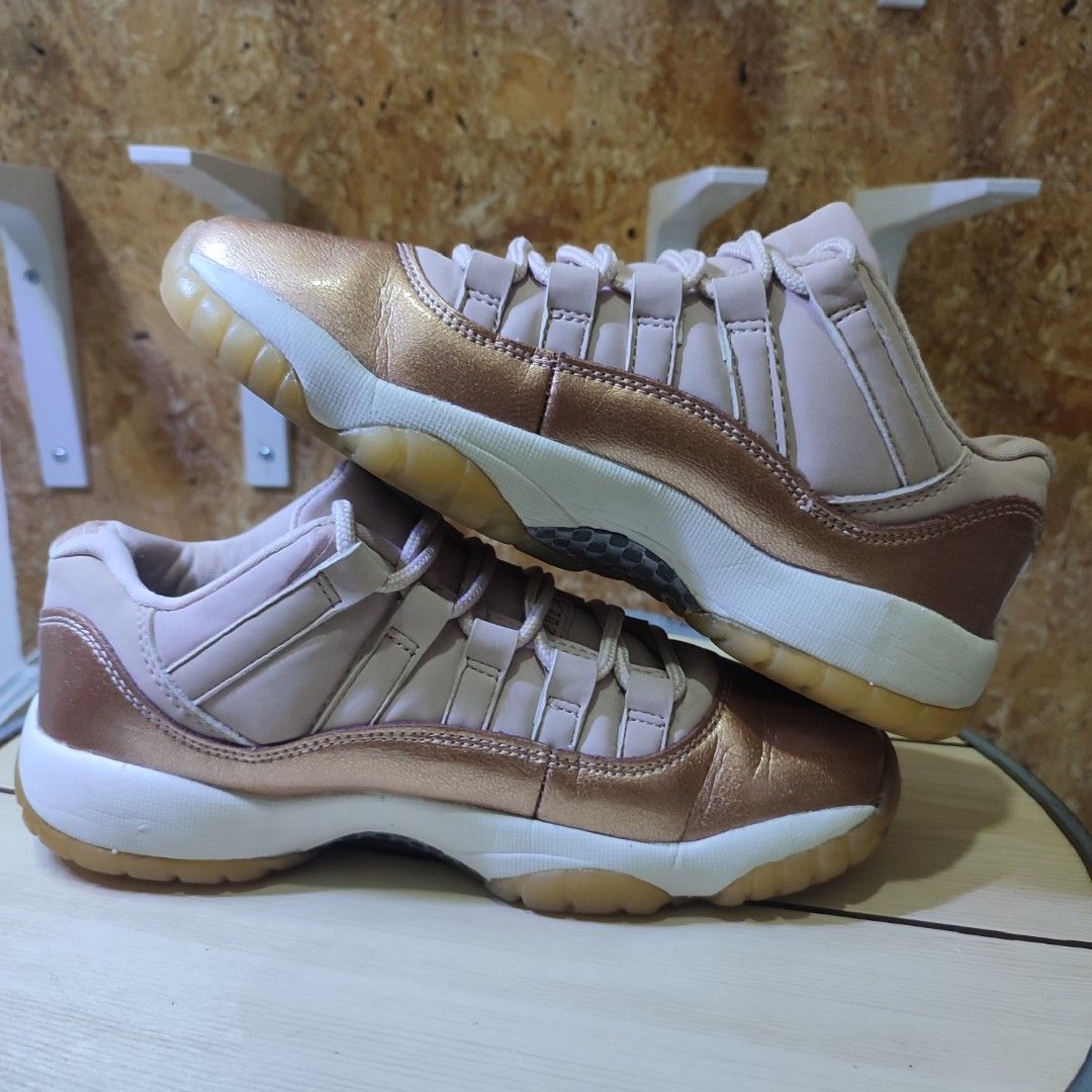 jordan 11 rose