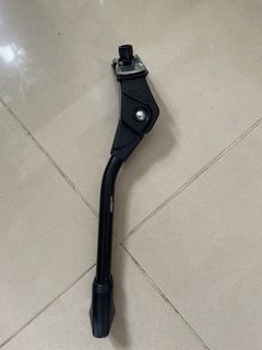 Bike stand decathlon on sale