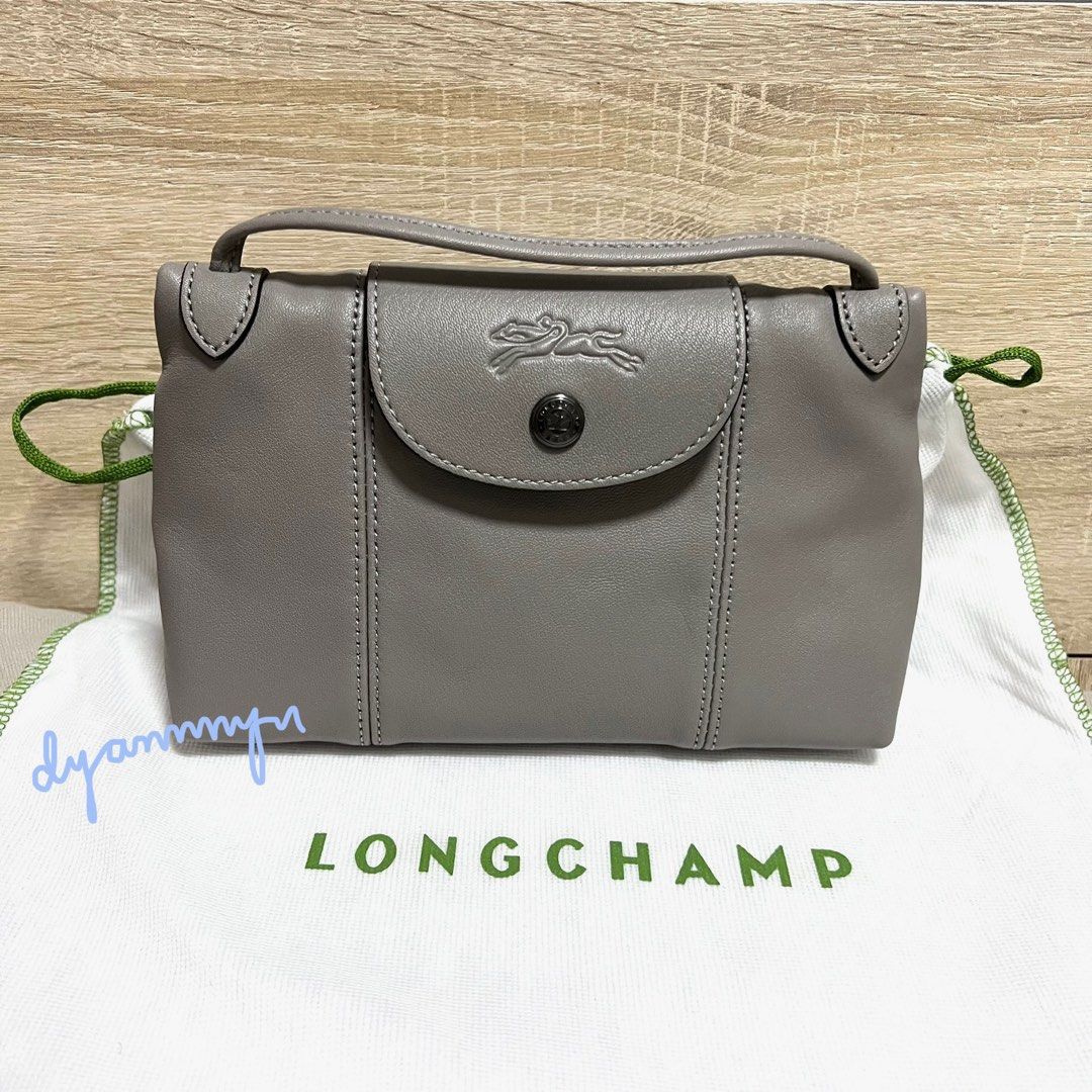 Longchamp Leather Le Pliage Cuir Extra Small Crossbody Bag, Luxury, Bags &  Wallets on Carousell