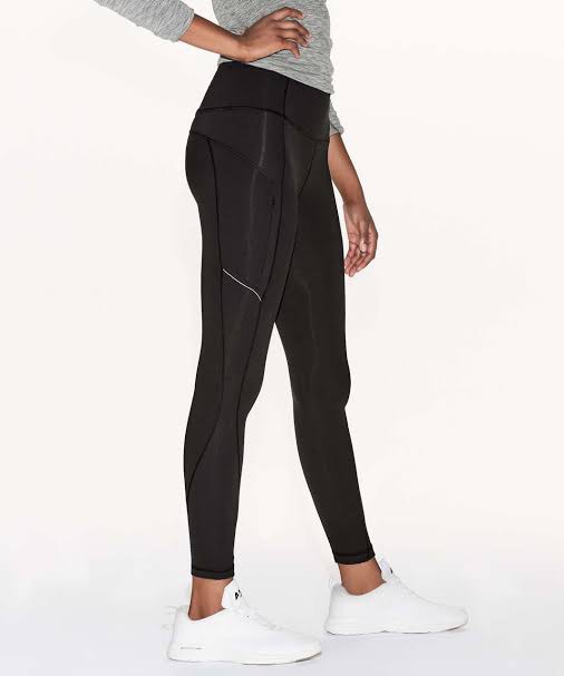 Lululemon 💯 Run On Leggings Dot size 6, Women's Fashion, Activewear on  Carousell