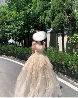 Luxurious Gold Formal Prom Dress