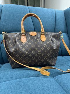 Luxentic Bagz - LV turenne PM, preloved very good condition, comes with  dust bag with strap only, price RM3xxx