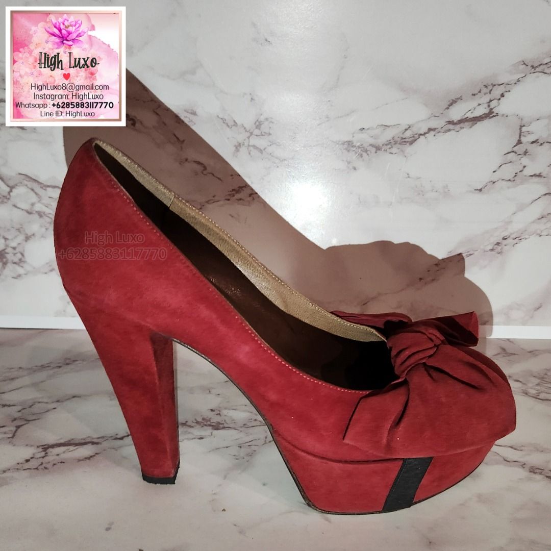 MARNI Winter Red Suede Round Toe Bow Accent Platform Pumps Size 38 Heels  Kulit ORIGINAL AUTHENTIC Made in Italy Italia LUX LUXURY LUXURIOUS Sepatu  Hak