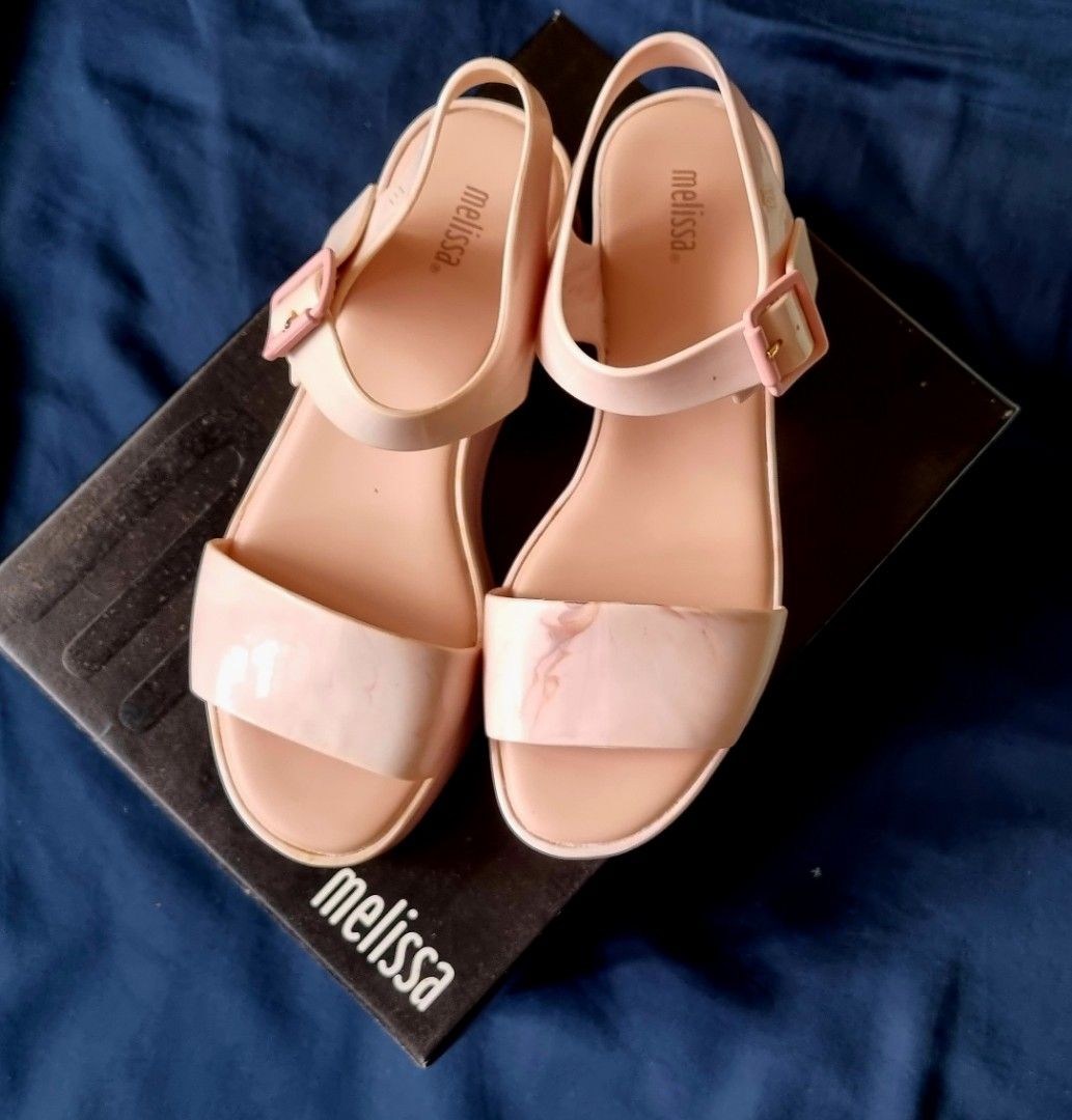 Melissa on sale wedge sandals