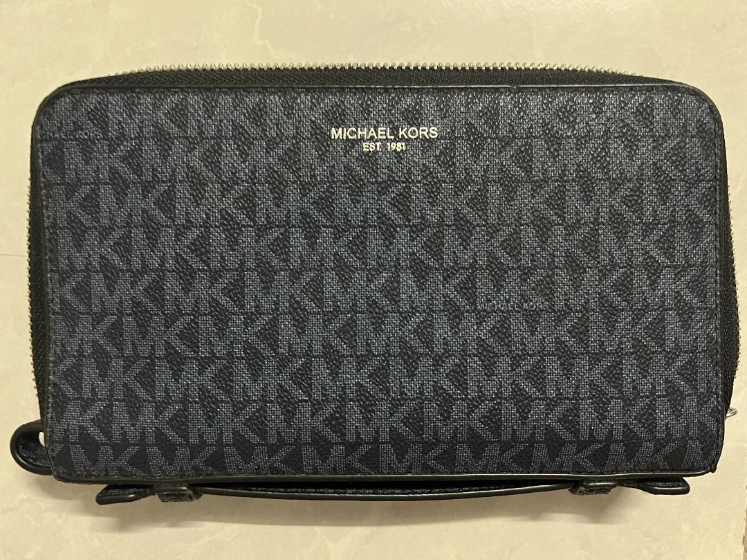 Michael kors men clutch hotsell