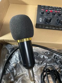 Microphone with Sound Card