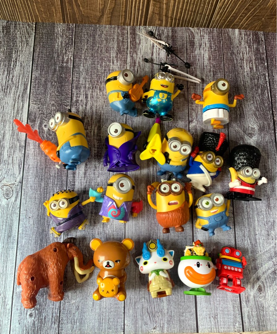 Minion mcd, ambil semua, Toys & Collectibles, Mainan di Carousell