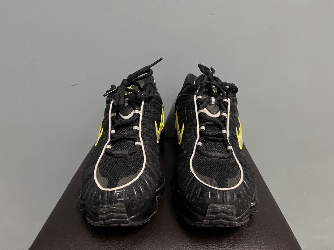 Nike deals shox yellow