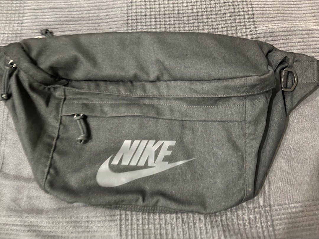 Nike tech clearance hip pack grey