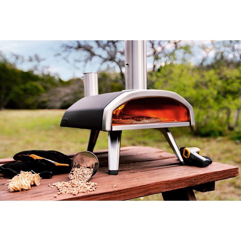Ooni Fyra 12 Wood Fired Outdoor Pizza Oven w/1 kg Wood Pellets