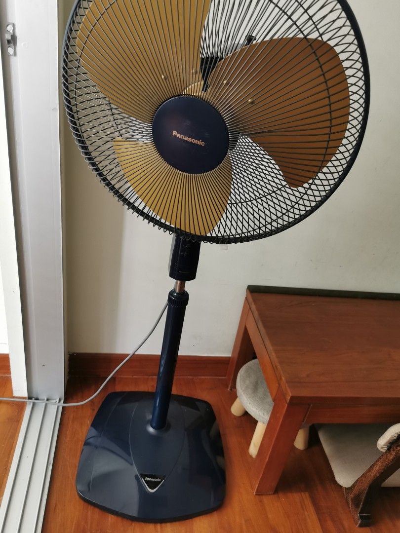 Panasonic standing fan, Furniture & Home Living, Lighting & Fans, Fans
