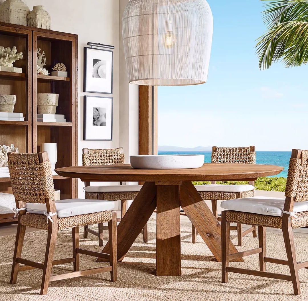 Round Pine Rustic Dining Table, 傢俬＆家居, 傢俬, 桌子 Carousell