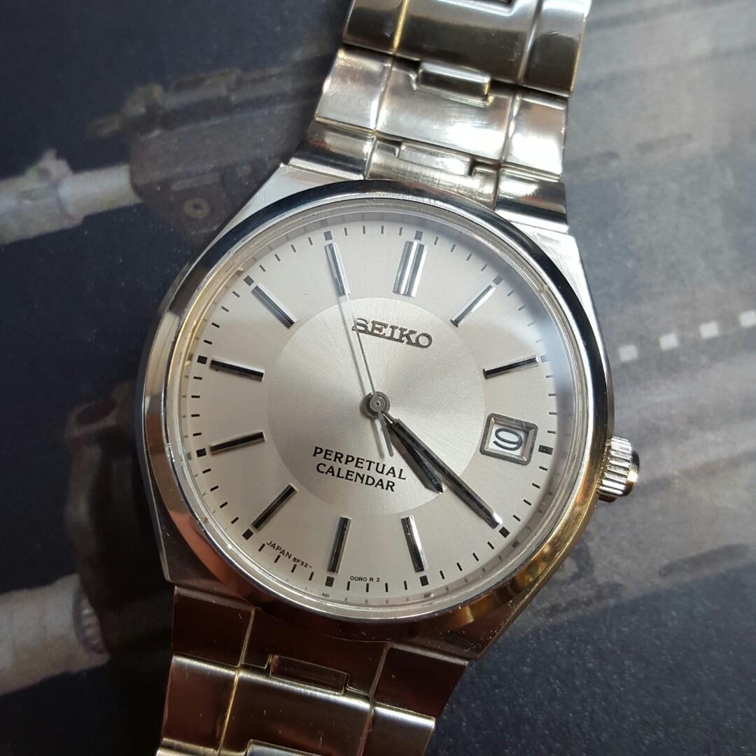 Seiko 8f32 movement top
