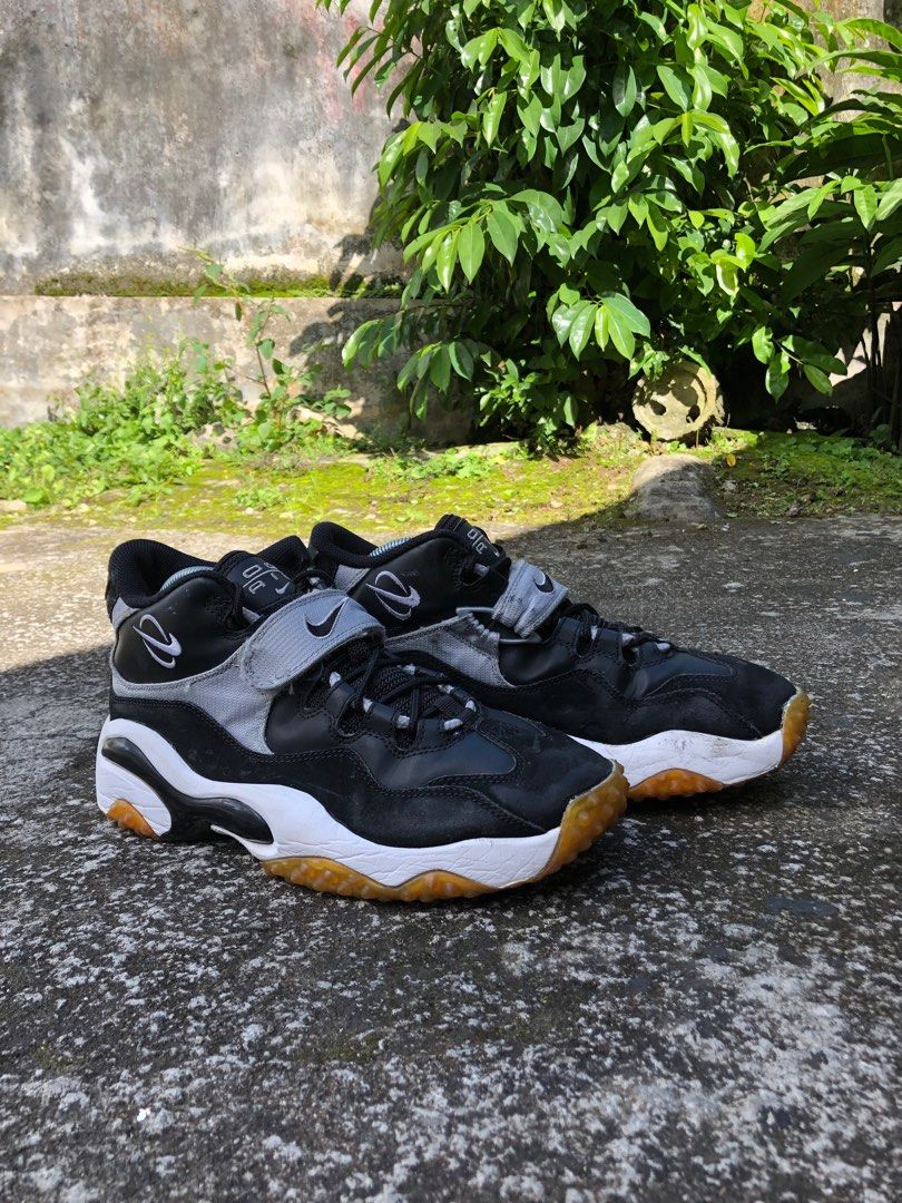 air zoom turf barry sanders