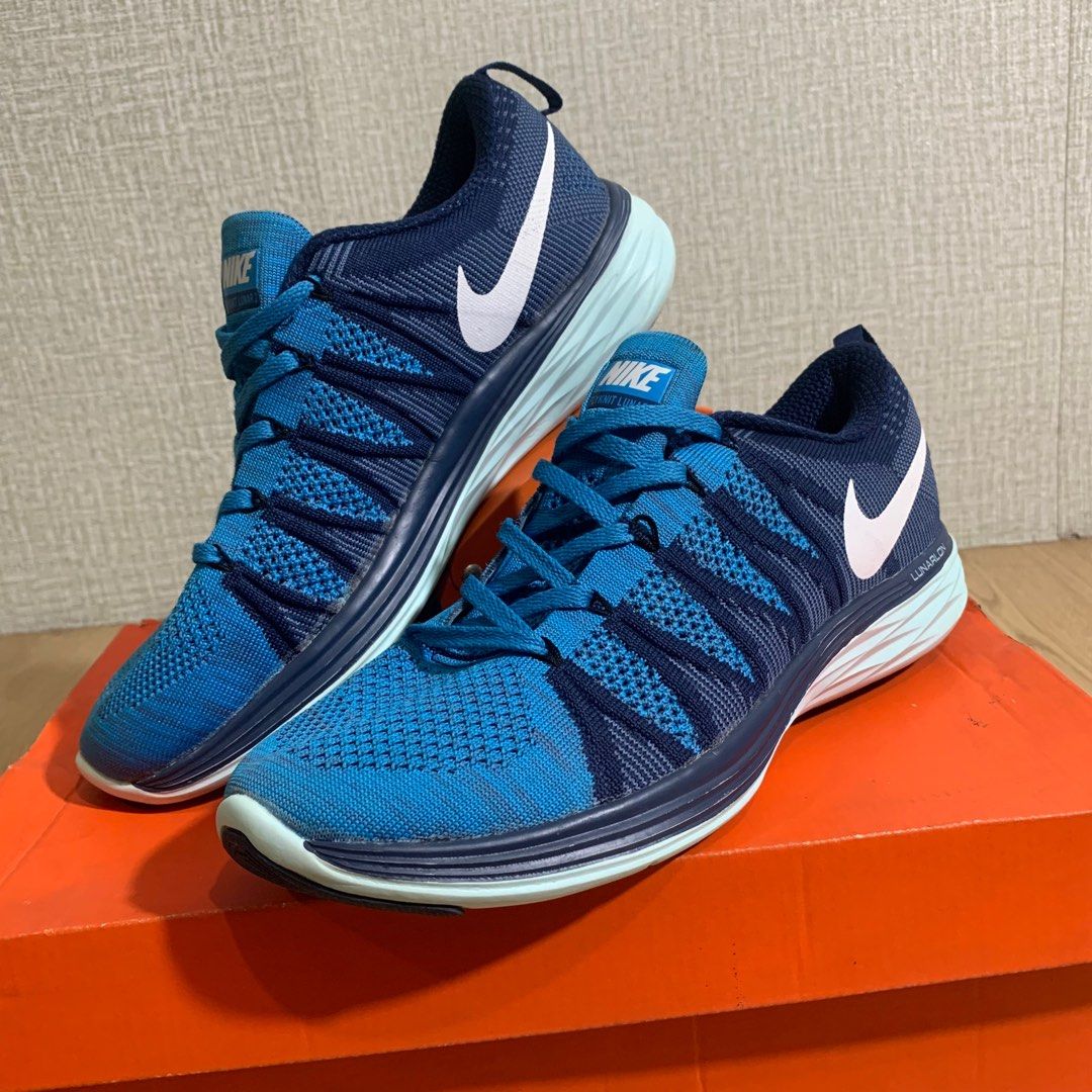 Sepatu sales nike lunar
