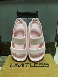 Sepatu Sendal Limitless