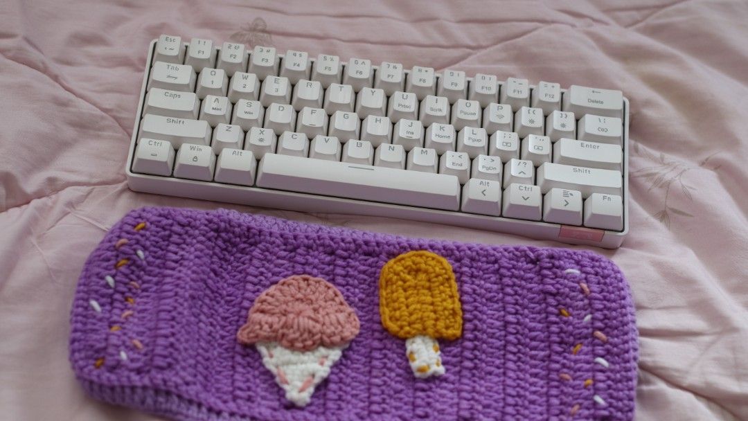 60% keyboard cute cover for mechanical keyboard (Category: Computer Keyboard) located in Pasig City. Submitted by curligraphy (Listing ID 1200366990, Image 3). Description: crocheted keyboard cover. fits 60% mechanical keyboards.