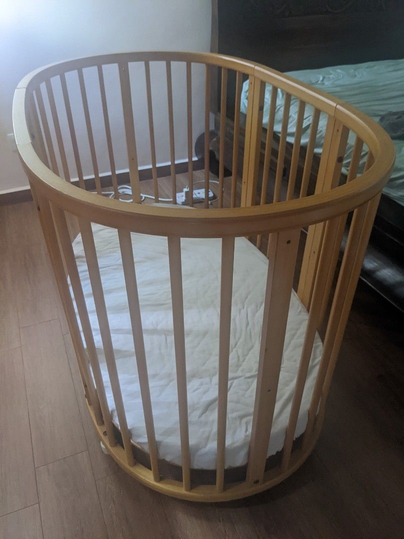 Stokke Sleepi Cot, Babies & Kids, Baby Nursery & Kids Furniture, Cots