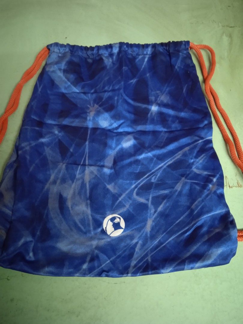 String bag (Category: Backpacks) located in Pasay City. Submitted by rchllramento21 (Listing ID 1200382848, Image 2). Description: I bought this string bag at the Ateneo as a remembrance only. I stocked and displayed to my room..