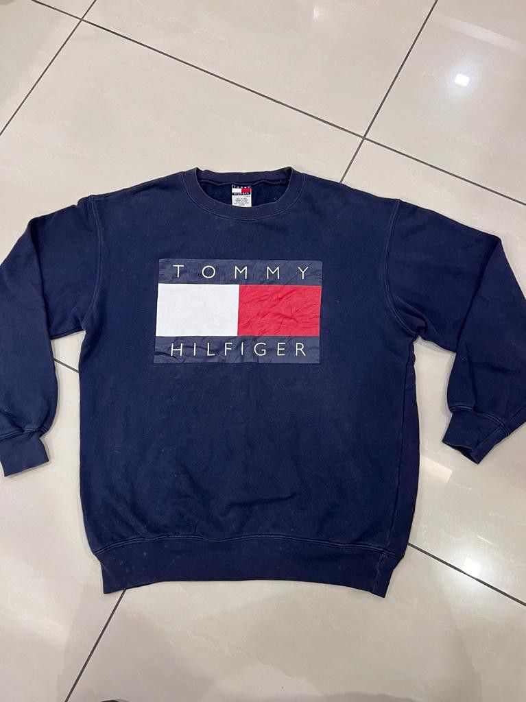Tommy hilfiger big logo sweatshirt on sale
