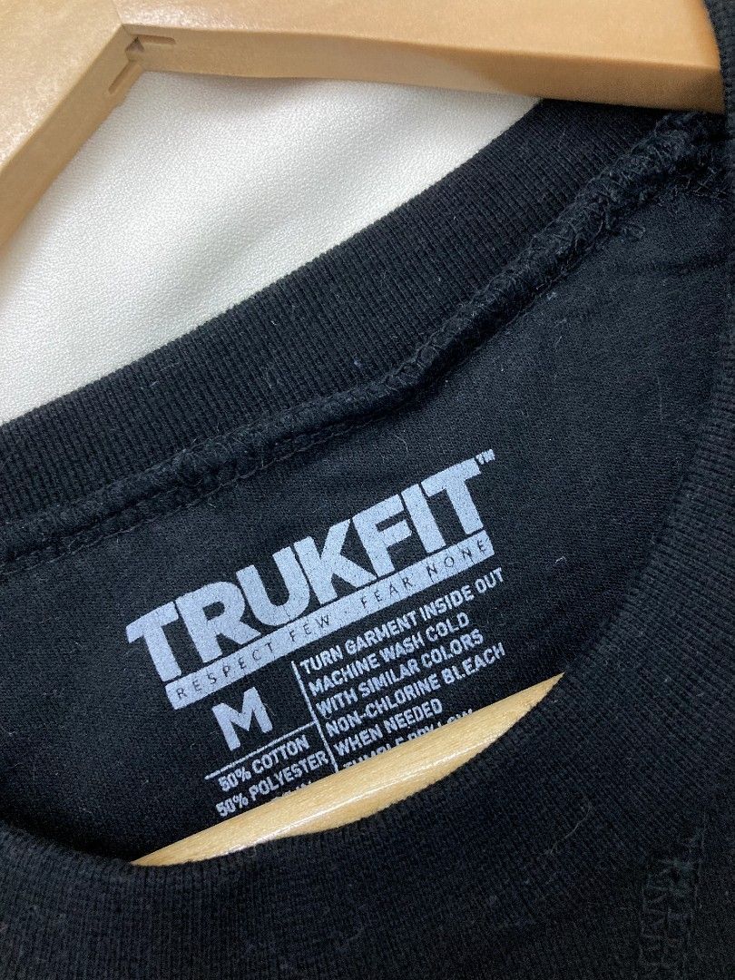 TRUKFIT SWEATSHIRT Men s Fashion Tops Sets Hoodies on Carousell