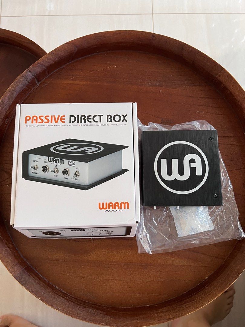 WA-DI-P PASSIVE DIRECT BOX W/VARIABLE PAD, AMPLIFIER OUT & CINEMAG  TRANSFORMER